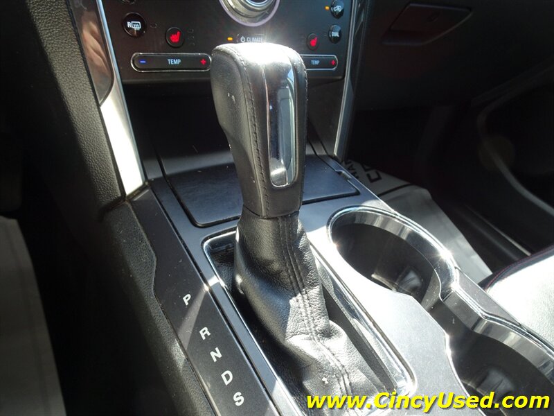 2017 Ford Explorer Sport   - Photo 21 - Cincinnati, OH 45255