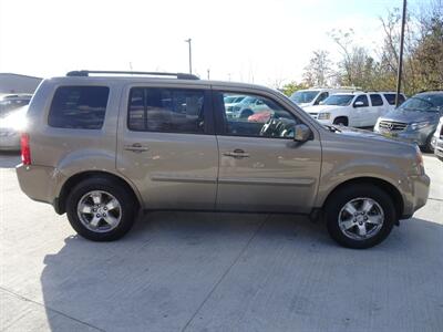 2010 Honda Pilot EX-L  3.5L V6 AWD - Photo 5 - Cincinnati, OH 45255