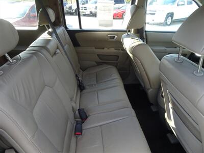 2010 Honda Pilot EX-L  3.5L V6 AWD - Photo 13 - Cincinnati, OH 45255