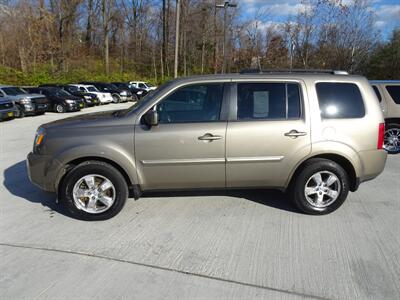 2010 Honda Pilot EX-L  3.5L V6 AWD - Photo 4 - Cincinnati, OH 45255