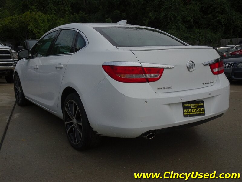 2016 Buick Verano Sport Touring - Photo 9 - Cincinnati, OH 45255