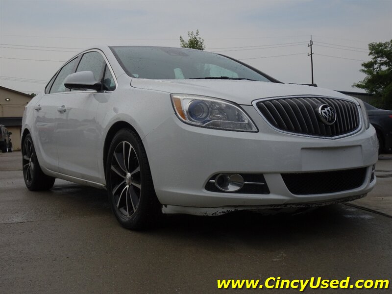2016 Buick Verano Sport Touring - Photo 4 - Cincinnati, OH 45255