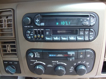 2001 Dodge Durango Sport   - Photo 16 - Cincinnati, OH 45255