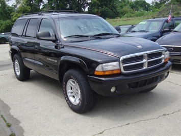 2001 Dodge Durango Sport   - Photo 1 - Cincinnati, OH 45255