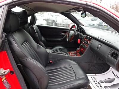 2004 Mercedes-Benz SLK SLK 320   - Photo 10 - Cincinnati, OH 45255