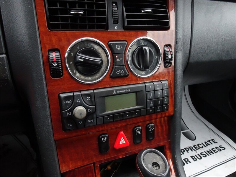 2004 Mercedes-Benz SLK SLK 320   - Photo 19 - Cincinnati, OH 45255