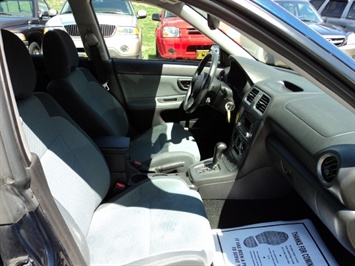 2005 Subaru Impreza Outback   - Photo 8 - Cincinnati, OH 45255