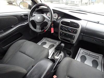 2005 Dodge Neon SXT   - Photo 9 - Cincinnati, OH 45255