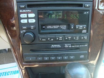2001 Subaru Outback Limited   - Photo 19 - Cincinnati, OH 45255