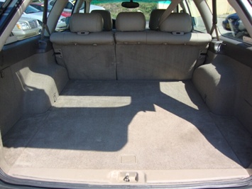 2001 Subaru Outback Limited   - Photo 25 - Cincinnati, OH 45255