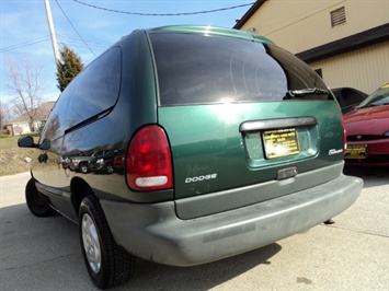 1996 Dodge Grand Caravan SE   - Photo 17 - Cincinnati, OH 45255