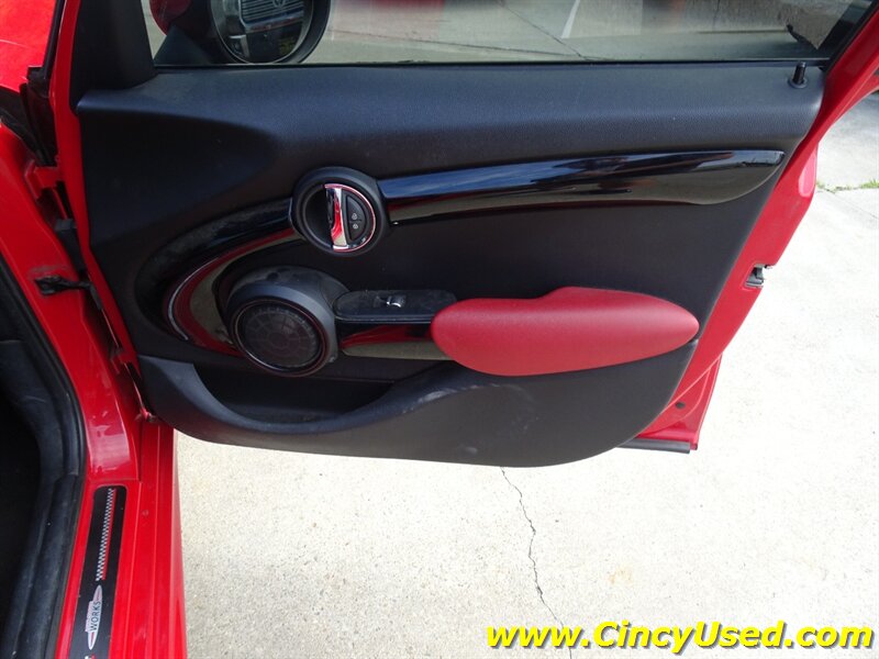2017 MINI Cooper S John cooper works - Photo 26 - Cincinnati, OH 45255