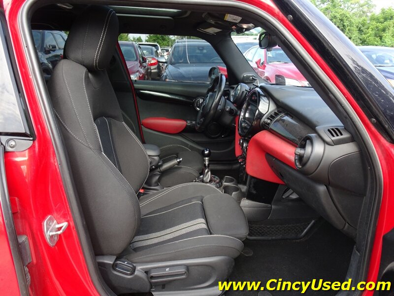 2017 MINI Cooper S John cooper works - Photo 15 - Cincinnati, OH 45255