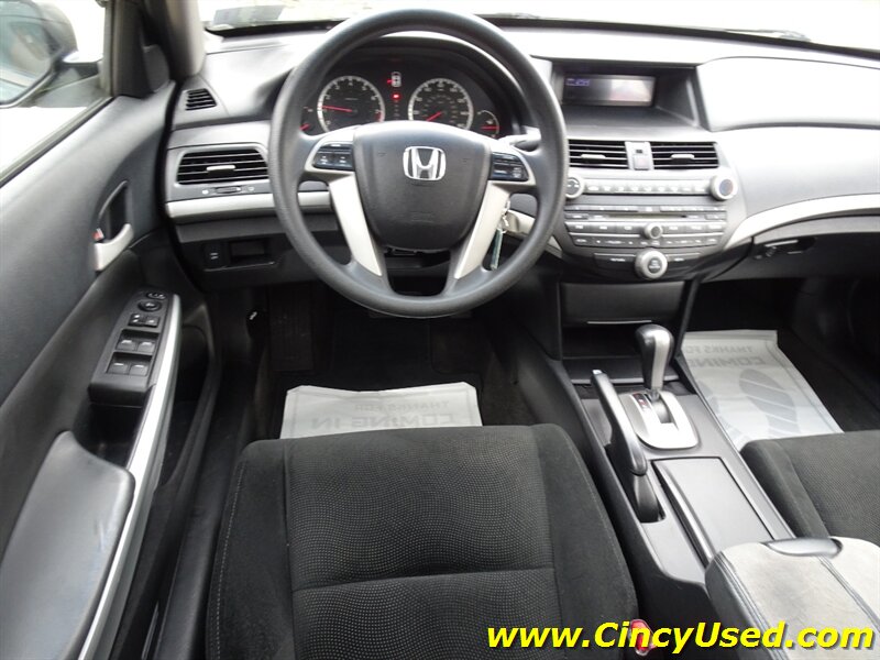 2009 Honda Accord EX - Photo 10 - Cincinnati, OH 45255