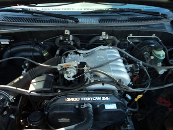 1998 Toyota T100 SR5   - Photo 25 - Cincinnati, OH 45255