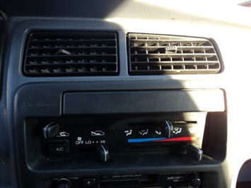 1998 Toyota T100 SR5   - Photo 16 - Cincinnati, OH 45255