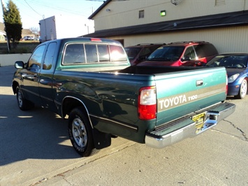 1998 Toyota T100 SR5   - Photo 4 - Cincinnati, OH 45255