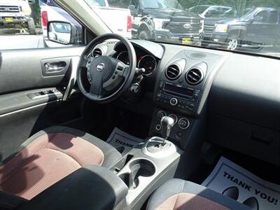 2009 Nissan Rogue SL  2.5L I4 AWD - Photo 14 - Cincinnati, OH 45255