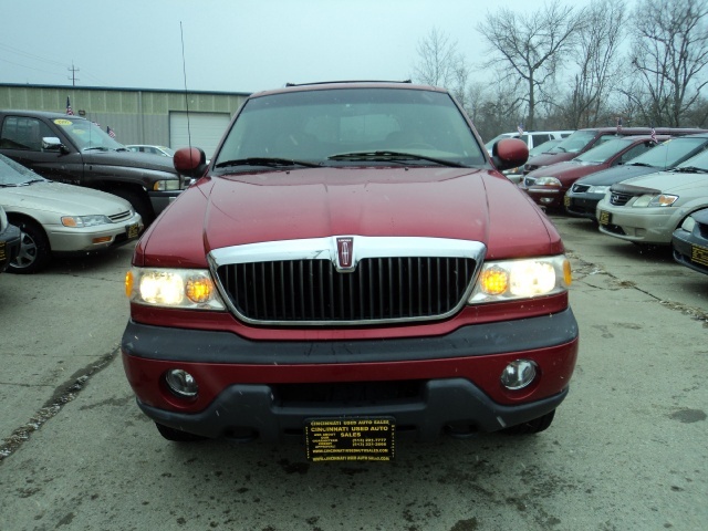 Cincinnati Used Auto Sales LLC - Photos for 1998 Lincoln Navigator