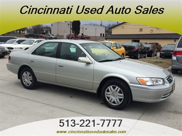 2001 Toyota Camry CE   - Photo 1 - Cincinnati, OH 45255