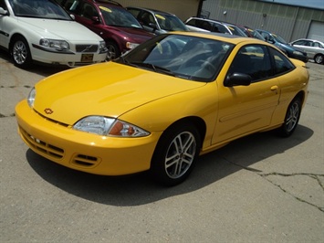 2002 Chevrolet Cavalier   - Photo 3 - Cincinnati, OH 45255