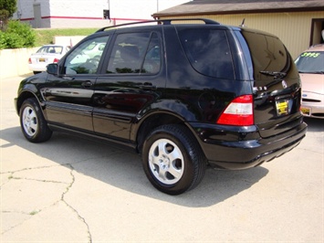 2002 Mercedes-Benz ML320   - Photo 4 - Cincinnati, OH 45255