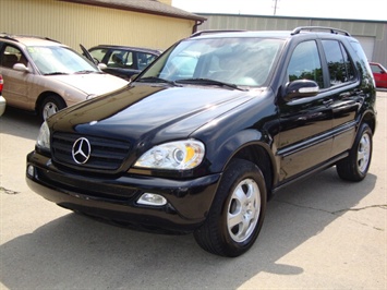 2002 Mercedes-Benz ML320   - Photo 3 - Cincinnati, OH 45255