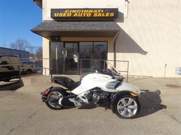 2015 Can-AM SM6 F3 Spyder   - Photo 2 - Cincinnati, OH 45255