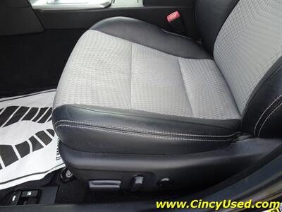 2012 Toyota Camry SE   - Photo 26 - Cincinnati, OH 45255