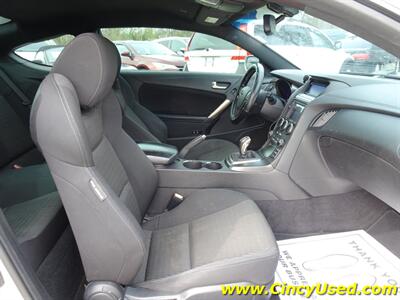 2015 Hyundai Genesis 3.8 R-Spec   - Photo 14 - Cincinnati, OH 45255