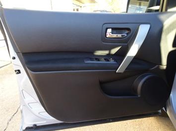 2015 Nissan Rogue Select S - Photo 23 - Cincinnati, OH 45255