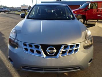 2015 Nissan Rogue Select S - Photo 2 - Cincinnati, OH 45255