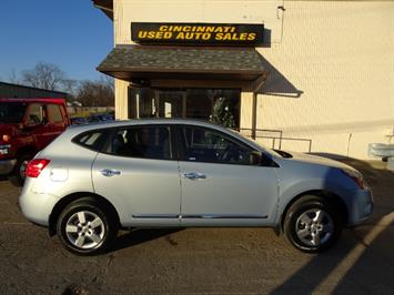 2015 Nissan Rogue Select S - Photo 3 - Cincinnati, OH 45255