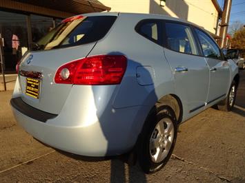 2015 Nissan Rogue Select S - Photo 5 - Cincinnati, OH 45255