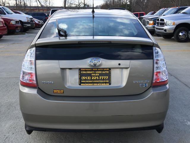 2006 Toyota Prius   - Photo 5 - Cincinnati, OH 45255