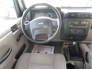 2005 Jeep Wrangler Sport - Photo 7 - Cincinnati, OH 45255