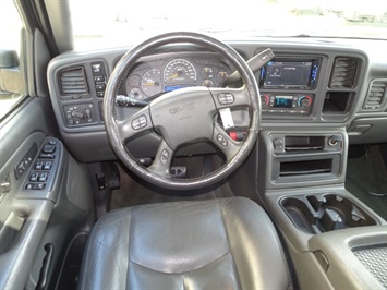 2006 GMC Sierra 2500HD SL1   - Photo 6 - Cincinnati, OH 45255