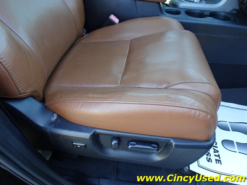 2010 Toyota Tundra Limited - Photo 29 - Cincinnati, OH 45255