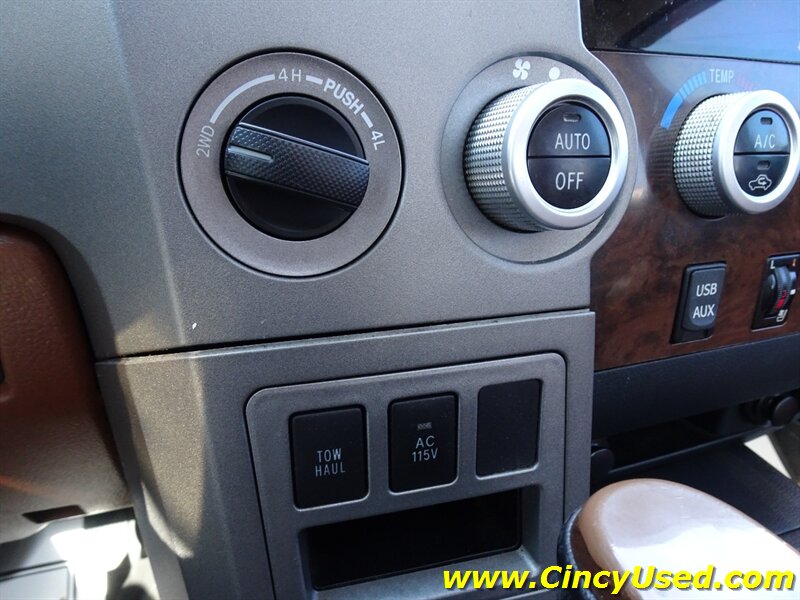 2010 Toyota Tundra Limited - Photo 22 - Cincinnati, OH 45255