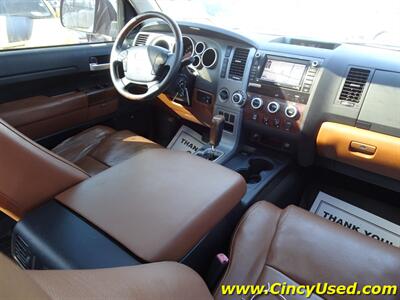 2010 Toyota Tundra Limited - Photo 16 - Cincinnati, OH 45255