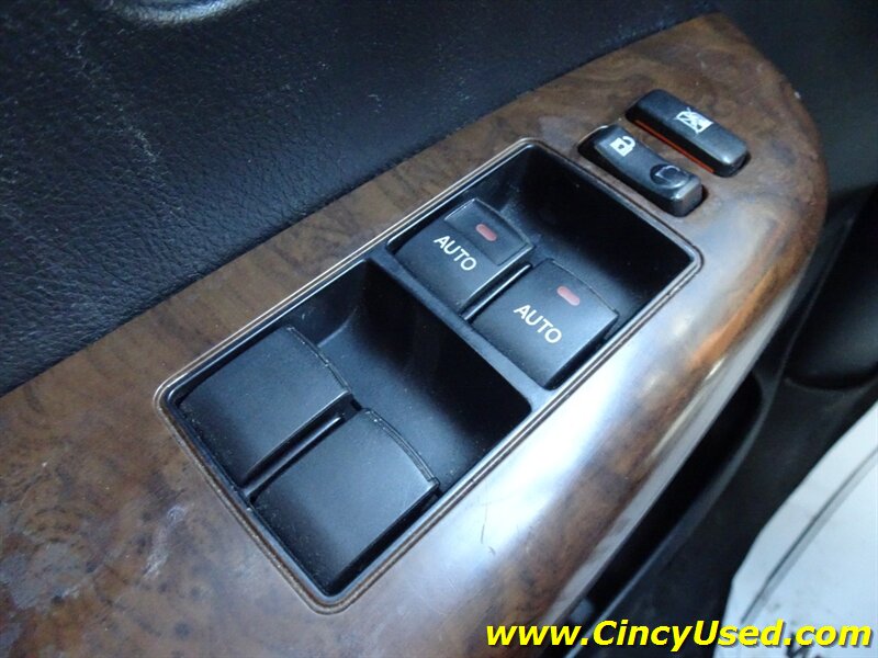 2010 Toyota Tundra Limited - Photo 25 - Cincinnati, OH 45255