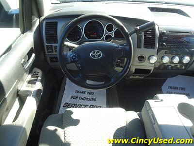 2013 Toyota Tundra 4.6L V8 4X4   - Photo 19 - Cincinnati, OH 45255