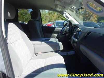 2013 Toyota Tundra 4.6L V8 4X4   - Photo 25 - Cincinnati, OH 45255