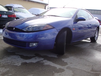 2001 Mercury Cougar   - Photo 11 - Cincinnati, OH 45255