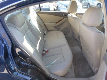 2007 Nissan Altima 2.5 S   - Photo 9 - Cincinnati, OH 45255
