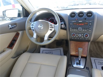 2007 Nissan Altima 2.5 S   - Photo 7 - Cincinnati, OH 45255