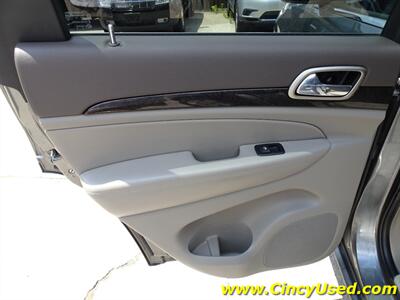 2012 Jeep Grand Cherokee Laredo X   - Photo 26 - Cincinnati, OH 45255