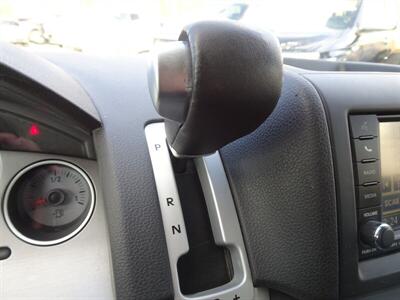 2011 Volkswagen Routan SE - Photo 26 - Cincinnati, OH 45255