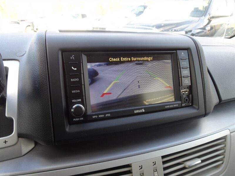 2011 Volkswagen Routan SE - Photo 25 - Cincinnati, OH 45255