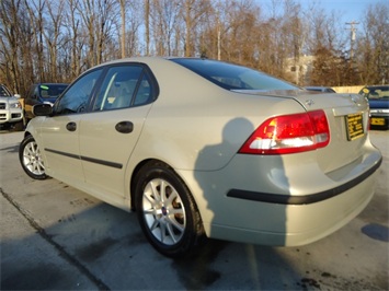 2005 Saab 9-3 ARC   - Photo 12 - Cincinnati, OH 45255